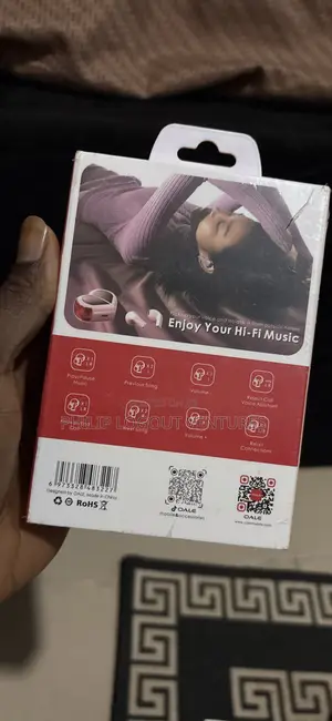 Brand New iFree 10 Earphones