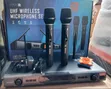 JBL KMC20PLUS 2-in-1 UHF Wireless Microphone System - 1