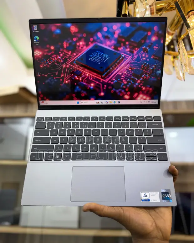 Dell Vostro 13 5320 Laptop - 12th Gen i5, 16GB RAM, 512GB SSD - 1