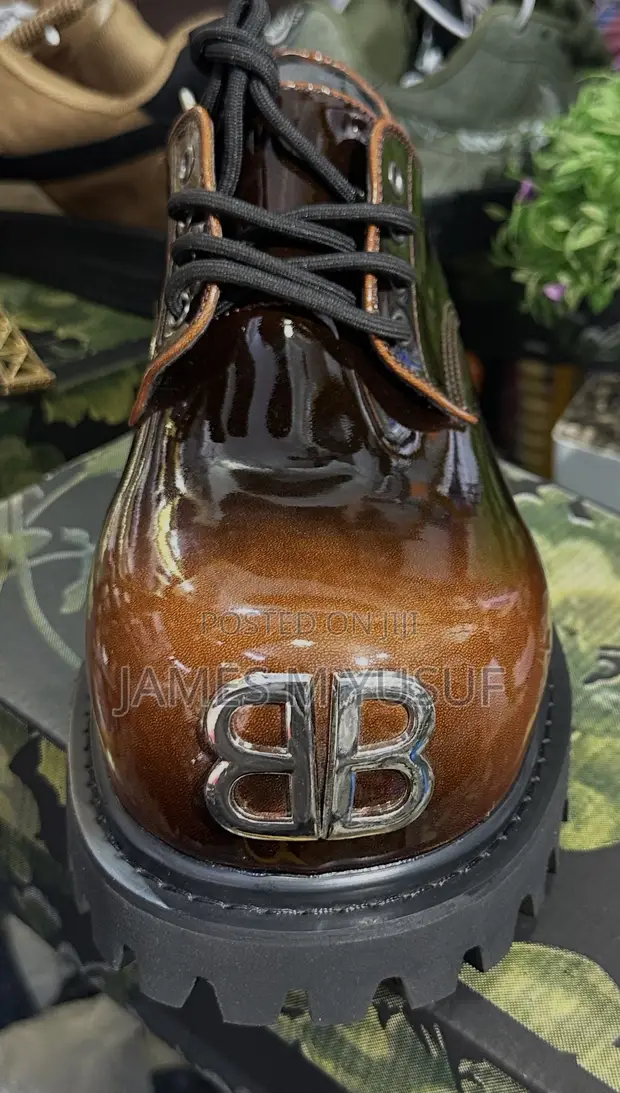 Original Balenciaga Sneakers - Brown - 1
