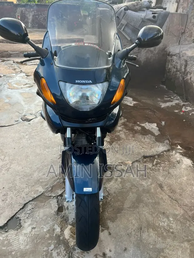 Honda 2005 Touring Motorcycle - 1