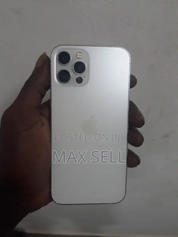 Apple iPhone 12 Pro 128GB Silver - 1