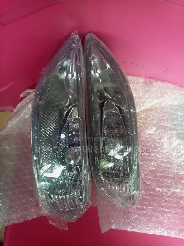Toyota Corolla 2005-2008 Fog Light - 1