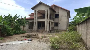 6-Bedroom House for Sale in Trimude Agency, Kumasi