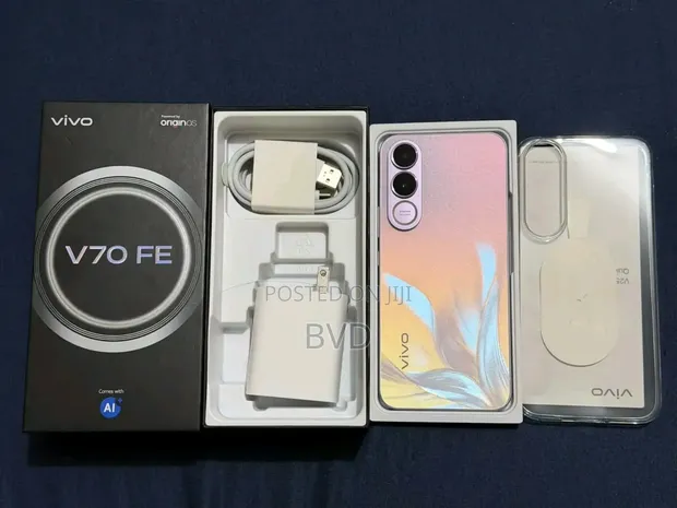 New Vivo V70 256GB Pink - 1