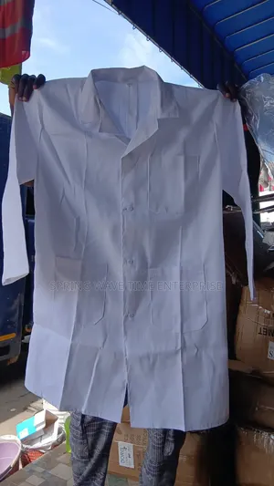 Quality Overcoat for Labs, Workshops & Students