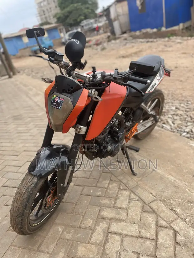 KTM Duke 200 (2012) - 1
