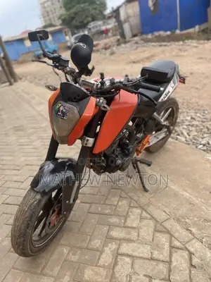 KTM Duke 200 (2012)