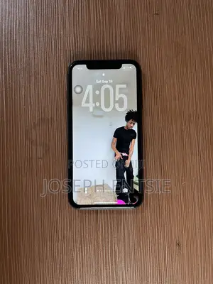 Apple iPhone 11 64GB Black