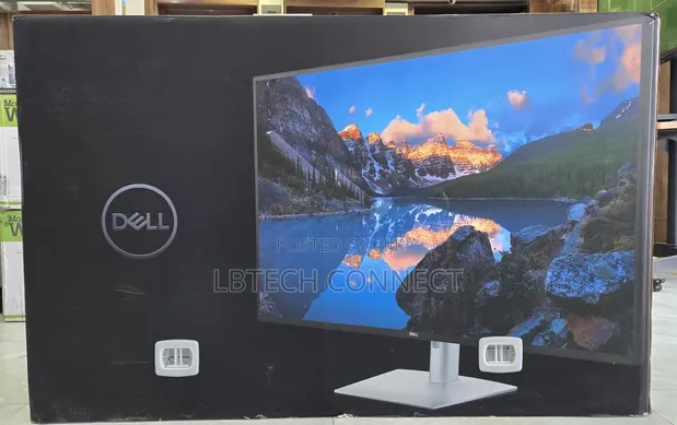 Dell UltraSharp 43 USB-C Hub Monitor (U4323QE) - 1