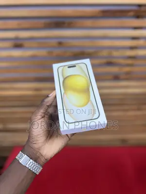 New Apple iPhone 15 128GB Yellow
