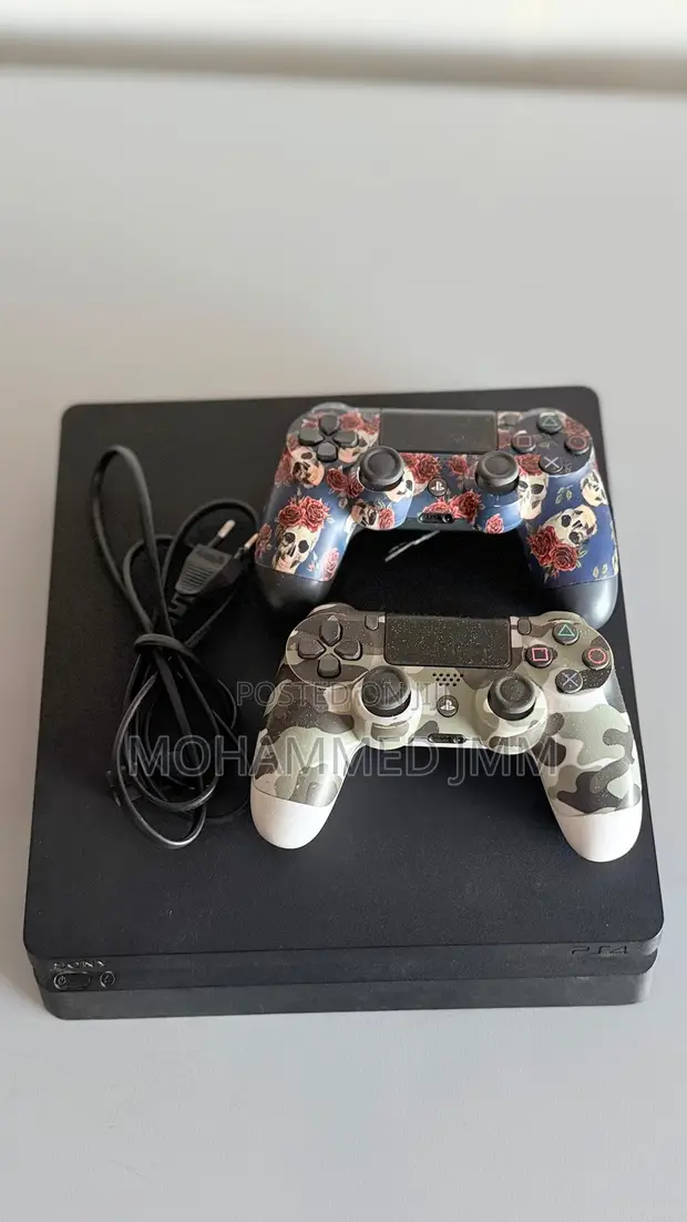 Jailbroken PlayStation 4 Slim with Two Controllers - 1