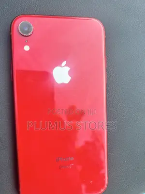 Apple iPhone XR 64GB Red