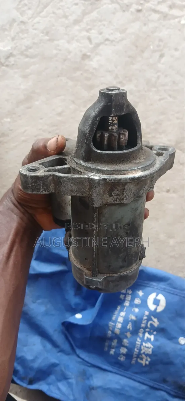 Toyota Yaris/Vitz Starter - 1