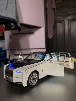 1:24 Scale Car Model (Baby King)