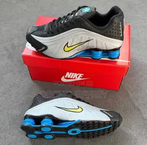 Original Nike Shox R4 Brazil Sneakers