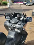 Suzuki Burgman 650 Executive Scooter (2012) - 5