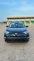 Toyota RAV4 XLE 2018 Black - 1
