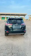 Toyota RAV4 XLE 2018 Black - 5