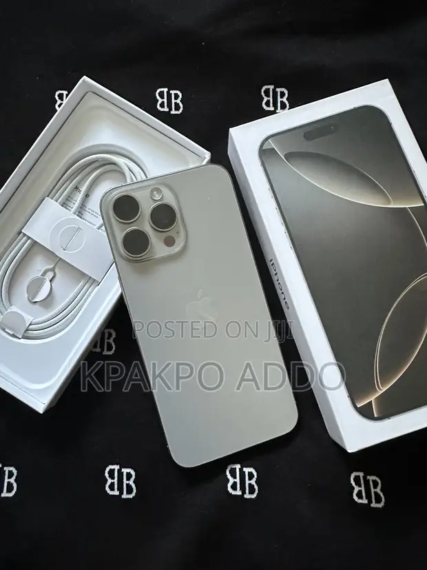 Apple iPhone 16 Pro Max 512GB Silver - 1