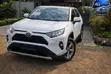 Toyota RAV4 XLE Premium 2022 White - 4