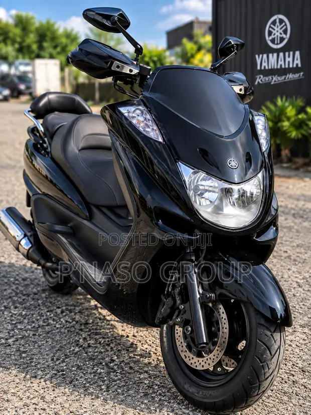 Yamaha Majesty 250 Scooter (2014) - 1