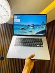 Apple MacBook Pro 2019 15" Intel Core i7 16GB RAM 512GB SSD - 2
