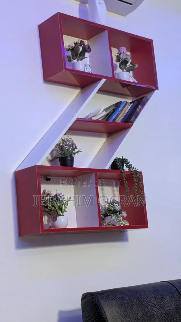 VIG Furniture Wall Flower Shelf - Brand New - 1