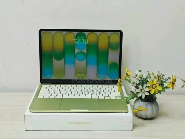 Apple MacBook Neo 2026 8GB RAM 512GB SSD M3 Yellow - 1