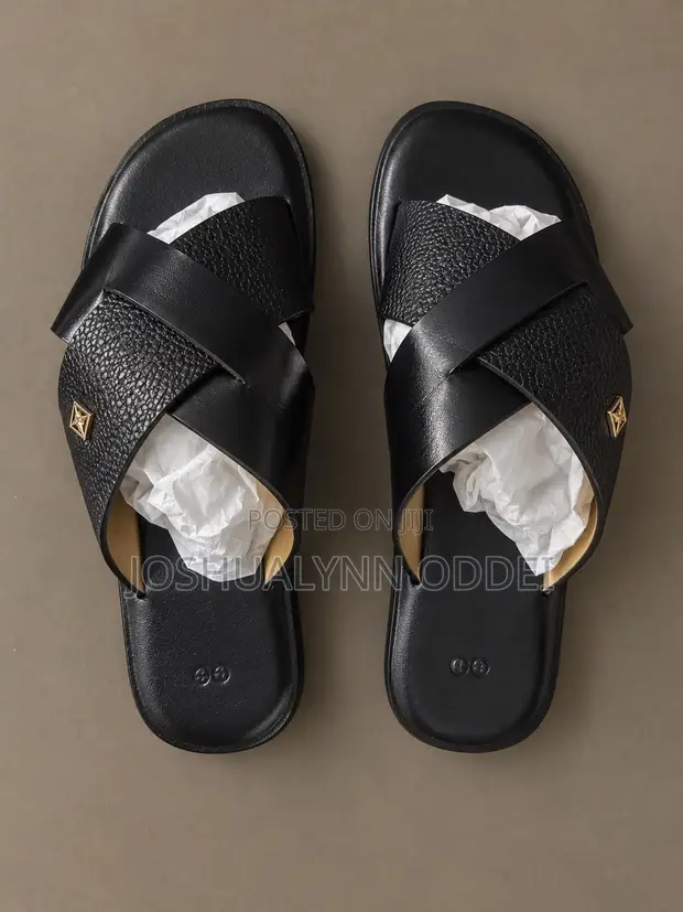 La Black Single Weave Cross Sandals for Men - 1