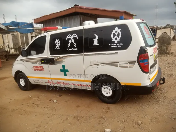 Hyundai H-100 Ambulance 1999 White - 1