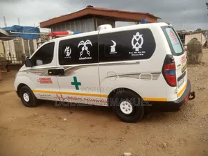 Hyundai H-100 Ambulance 1999 White