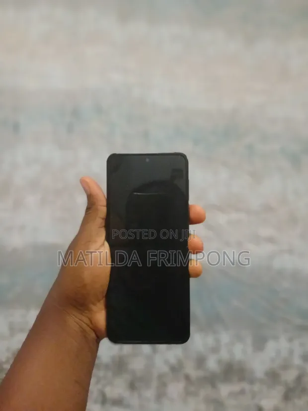 New Samsung Galaxy Z Flip 5 256GB Gray - 1