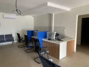 Royal Comfort Reception Desk