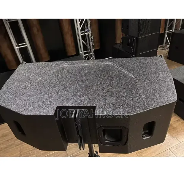 12-Inch Neodymium Line Array Speaker Pair - 1