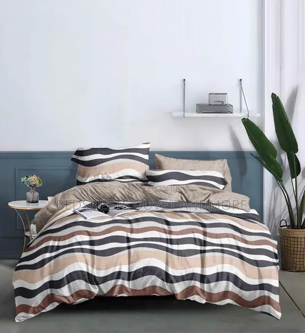 Beige and Blue Queen Size Duvet Set - 1