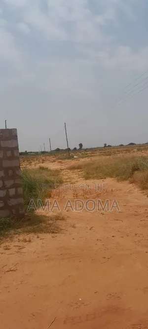 Land for Sale in Old Ningo