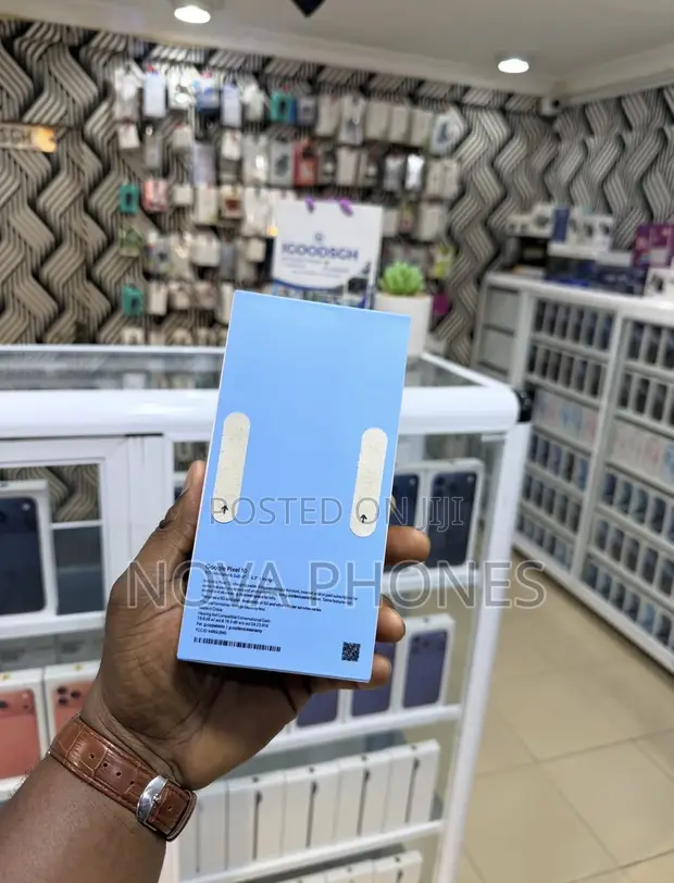New Google Pixel 10 256GB Blue - 1