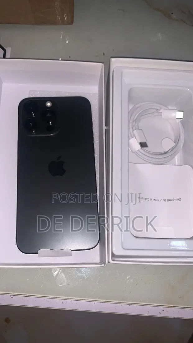 New Apple iPhone 15 Pro Max 512GB Black - 1