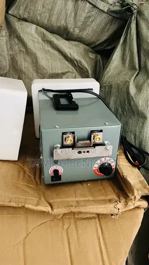 Automatic Debeaking Machine - Electric Poultry Beak Trimmer