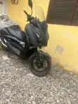 Yamaha XMAX 300 Scooter (2024) - 3