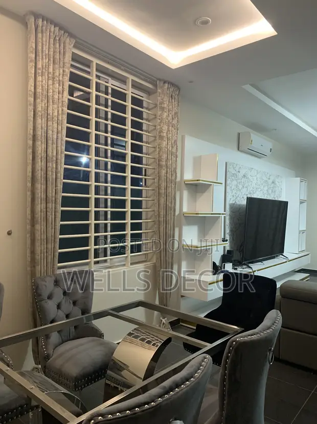 Premium Window Blinds - Elegant Finish - 1