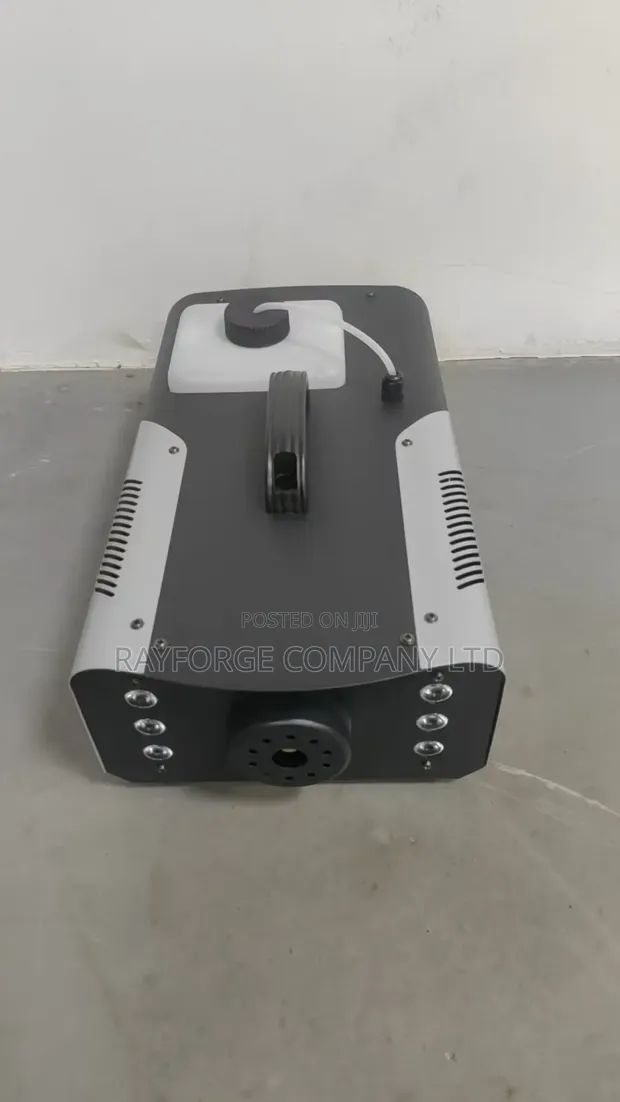 2000W LED Fog Machine - 1