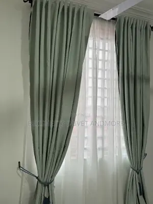 Mint Green Ringless Curtains (200 x 270 cm)