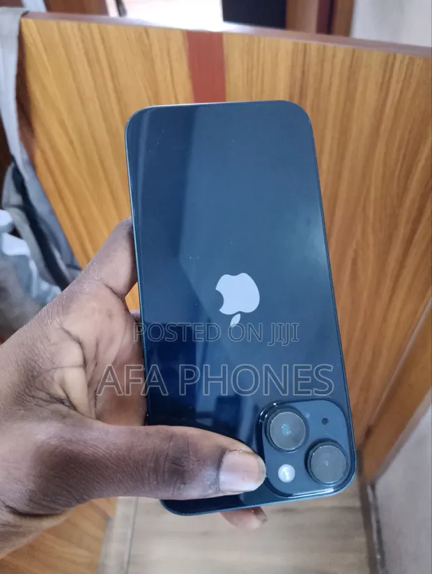 Apple iPhone 14 128GB Black - 1