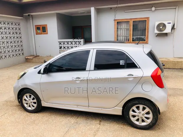 Kia Picanto 1.1 2012 Silver - 1