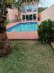 Pool Cleaning Services by Andrew Business - 5