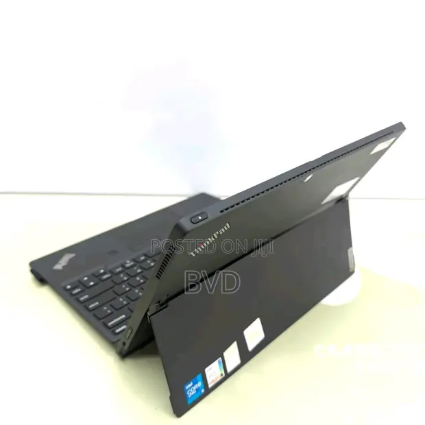 Lenovo ThinkPad X1 Yoga Gen 1 Laptop - 1