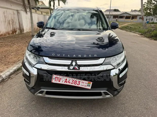 Mitsubishi Outlander 2019 Blue - 1