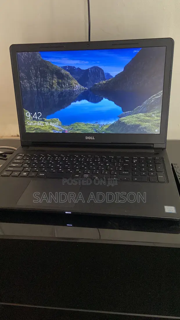 Dell Vostro 15 3568 Laptop - Intel Core i3, 8GB RAM, 1TB HDD - 1